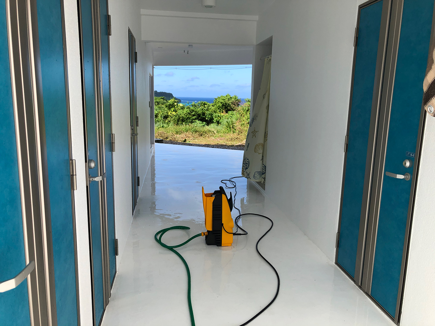 高圧洗浄機、色んな道具が必要です！